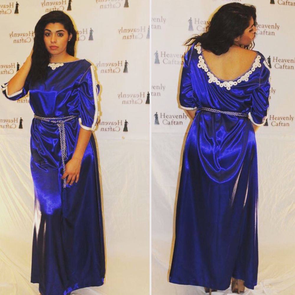 Long dress - Picture 3 of 3